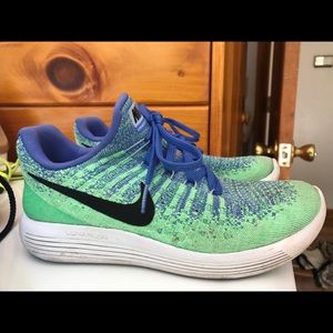 SALE Nike Women's Lunarepic flynit 2